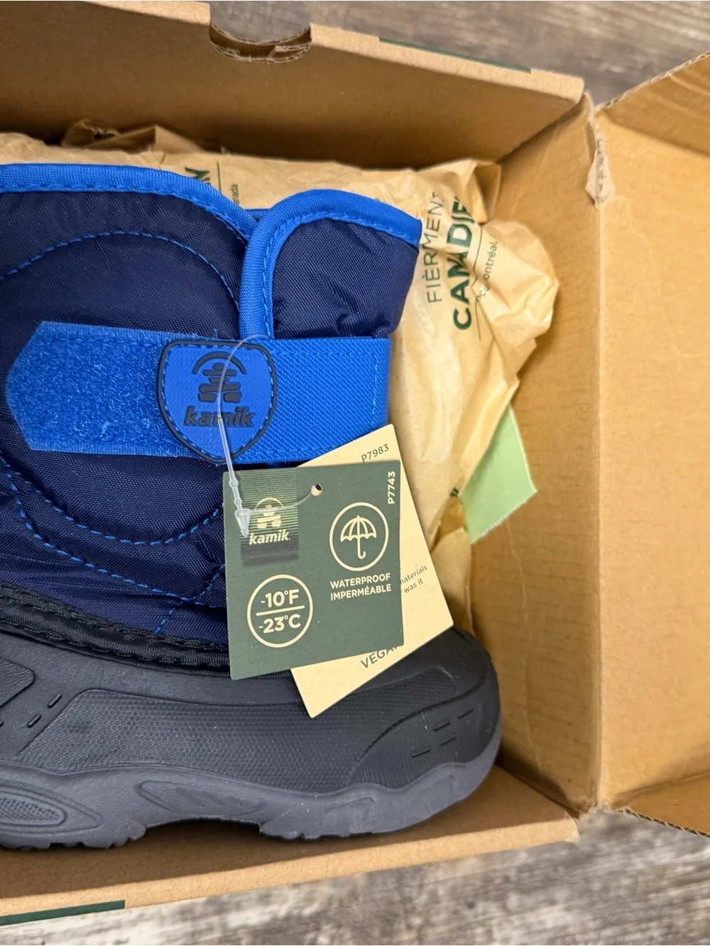 Kamik Toddler Navy and Bright Blue Waterproof Snow Boot Size 6